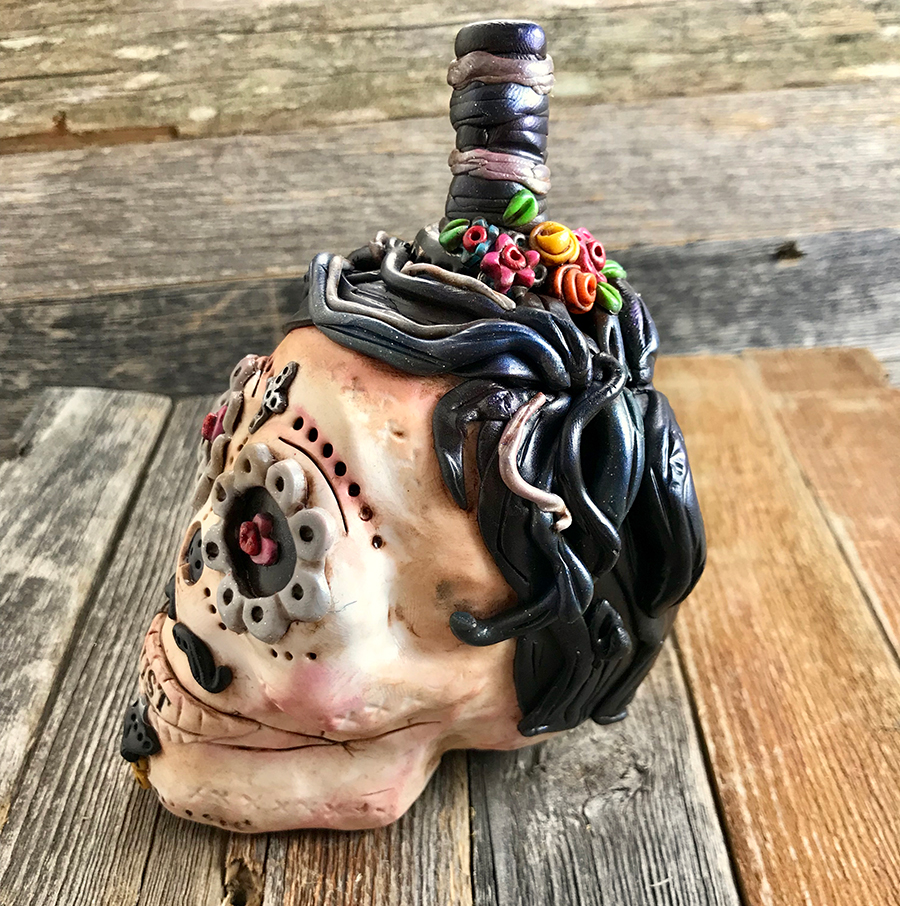 Male side 1. © Shelly Arroyo