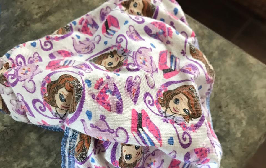 Sharing is caring, 2017. © Shelly Arroyo